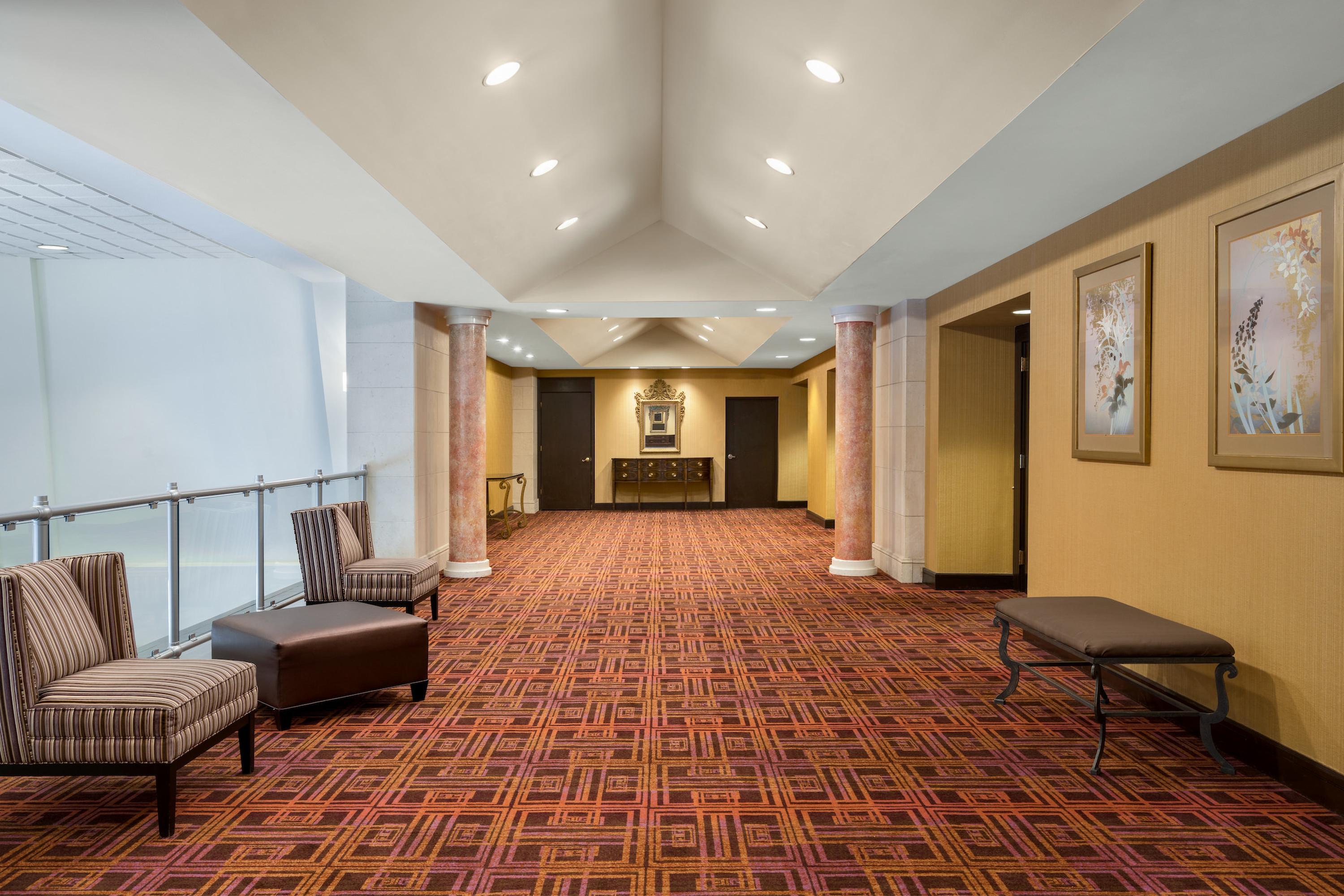 Hotel Crowne Plaza Englewood By Ihg Exterior foto